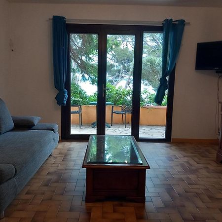Chambre D Hote Les Heures Claires Истр Экстерьер фото